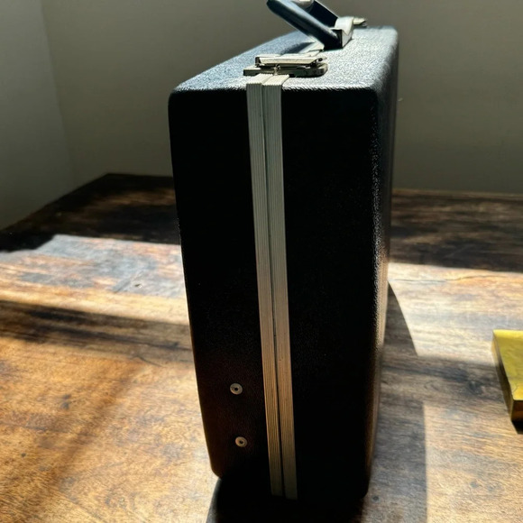 Smith-Victor SV portable "Attache" complete Location or studio Lighting Kit - Picture 12 of 16